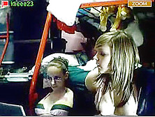 2 College Girl S Get Naked On Stickam