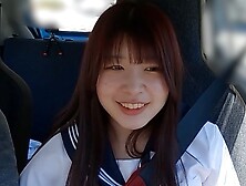 女子アナ志望かすみちゃん①セーラー服着せて車内でペロペロフェラと乳首舐め手コキ、運転中もペロペロしこしこ！