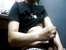 Pinoy Wanking Off While Observing Porno In Calm