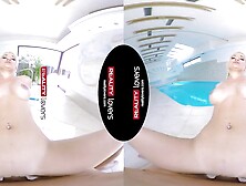 RealityLovers - Pigtailed Teens Nicole piscine et fun