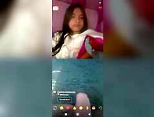 Mostrando mi verga en ometv clip