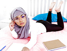 Arab teenager deflowered by a friend