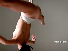 Nude Anti-Gravity Yoga 3860063-720P