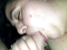 Geile Schwanzlutscherin 1111