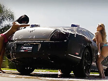 Seductive big bootie mom babes looks beautiful