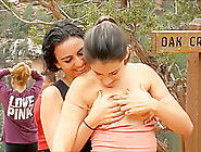 Public flashing on a busy hiking trail