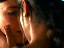 Louise Chevillotte Lesbian Scene in My Sole Desire