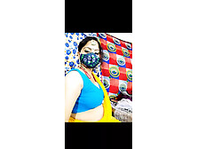 Desi Indian aunty private show