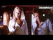 Trine Dyrholm in De storste helte (1996)