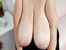 Macromastia Titted (Omgbigboobs)