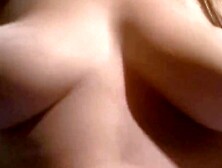 Guerra amateur - Jovenes vs Maduras