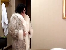 Charmming In Furs Bbw Mature In Fur Coat