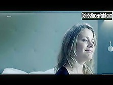 Lisi Linder in La victima numero 8 (series) (2018)