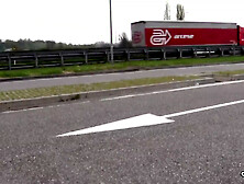 The caregiver is pounded in grandfather Argante