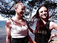 Arianna gets nailed by a kinky skank in a FFH threesome