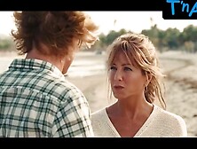 Jennifer Aniston Sexy Scene  In Marley And Me