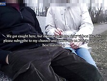 Relaxing massage with caught in the middle of the park