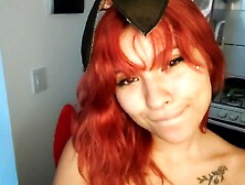 Conejita traviesa condimenta tu comida con su conchita - videollamada explosiva