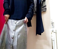 OMG! Russian mommy trying on skirts in a fitting room