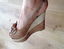 Dangling Wedges