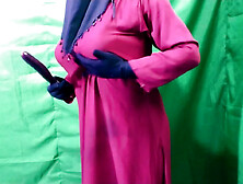 Muslim hijabi wife is satisfying her sexuality with eggplant and talking dirty