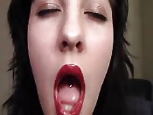 Brunette Amateur Shows Her Best Blowjob Face