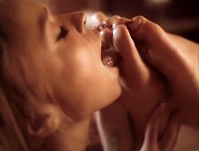 Alexa Flex Sarah Sultr