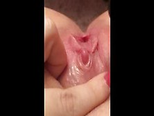 Vibrator Straight On Exposed Clit