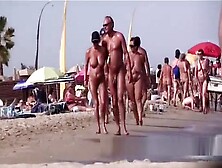 Lola's Cap d'Agde 01