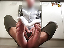 Pastizzi Or Pies - What Will You Be Having? - Cum Feet Socks Series - Manlyfoot