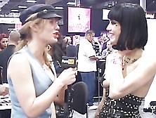 Pornhubtv Asphyxia Noir Interview At Exxxotica 2012