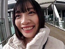 童顔美女がプールでオッパイ舐められ、お部屋戻ってパンティにシミ出来る濃密エッチ