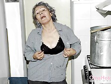 Amateur mature and granny cock sucking pictures compilation