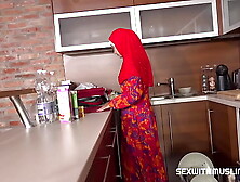 Lazy woman gets hard core penetration