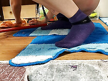 Sexy mom cleans the house naked.