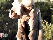 Magda: Blonde Geting Nude