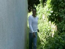 Storm Round screwed in the a-gap by Omar