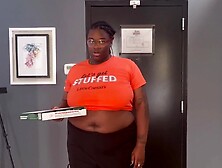 Black big beautiful woman Delivers Pizza And Gets A Tip