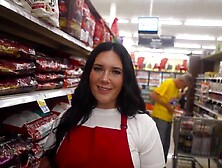 Smiths Employee Quits Job After Encounter Rich "Sugar Dad" In Las Vegas