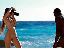 Darrell Deeps is banging Mary Popiense on the beach