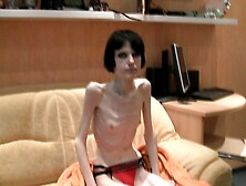 Anorexic Stasha 8T00336