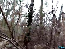 Elle Rose - Sexy jogger fucked in the woods