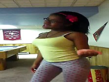 Ladyliiz106 - Lloyd Cupid (Dancing). Mp4