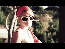 Glamorous Blonde Want To Give A Passionate Blowjob