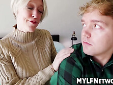 Stepmothers Body - Stepson Cant Resist Fucks Her All Night Long With Dee Williams