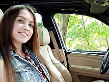 Dude picks up a hottie to check her holes