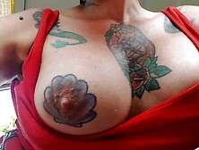 Tommy A Canaglia And Lady Muffin In She Gives Him A Pump In The Car