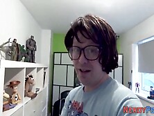 Yorkshire Nerd Watches Big Busty Brit 7 Min