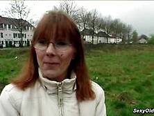 Neighbourhood amateur MILF Lucie loves to masturbate in stockings