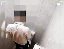 Security Guard Caught Masturbate In Toilet